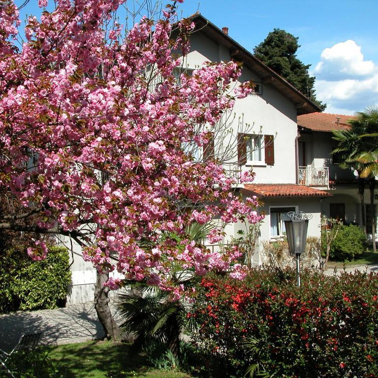 Du Parc Hotel Lake Maggiore Bagian luar foto