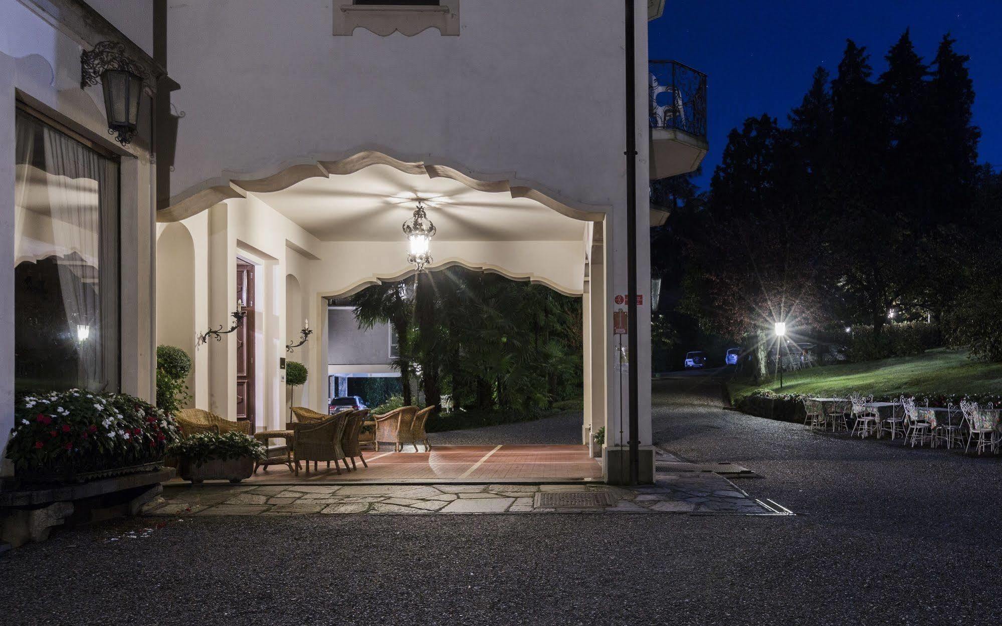 Du Parc Hotel Lake Maggiore Bagian luar foto