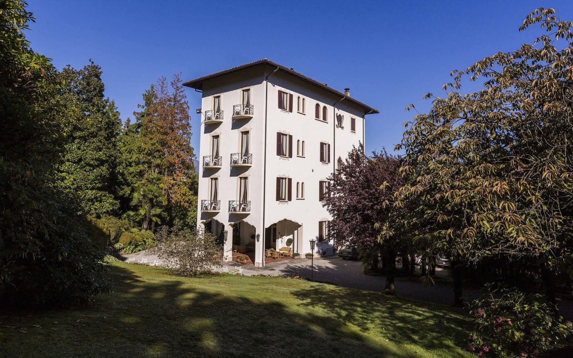 Du Parc Hotel Lake Maggiore Bagian luar foto