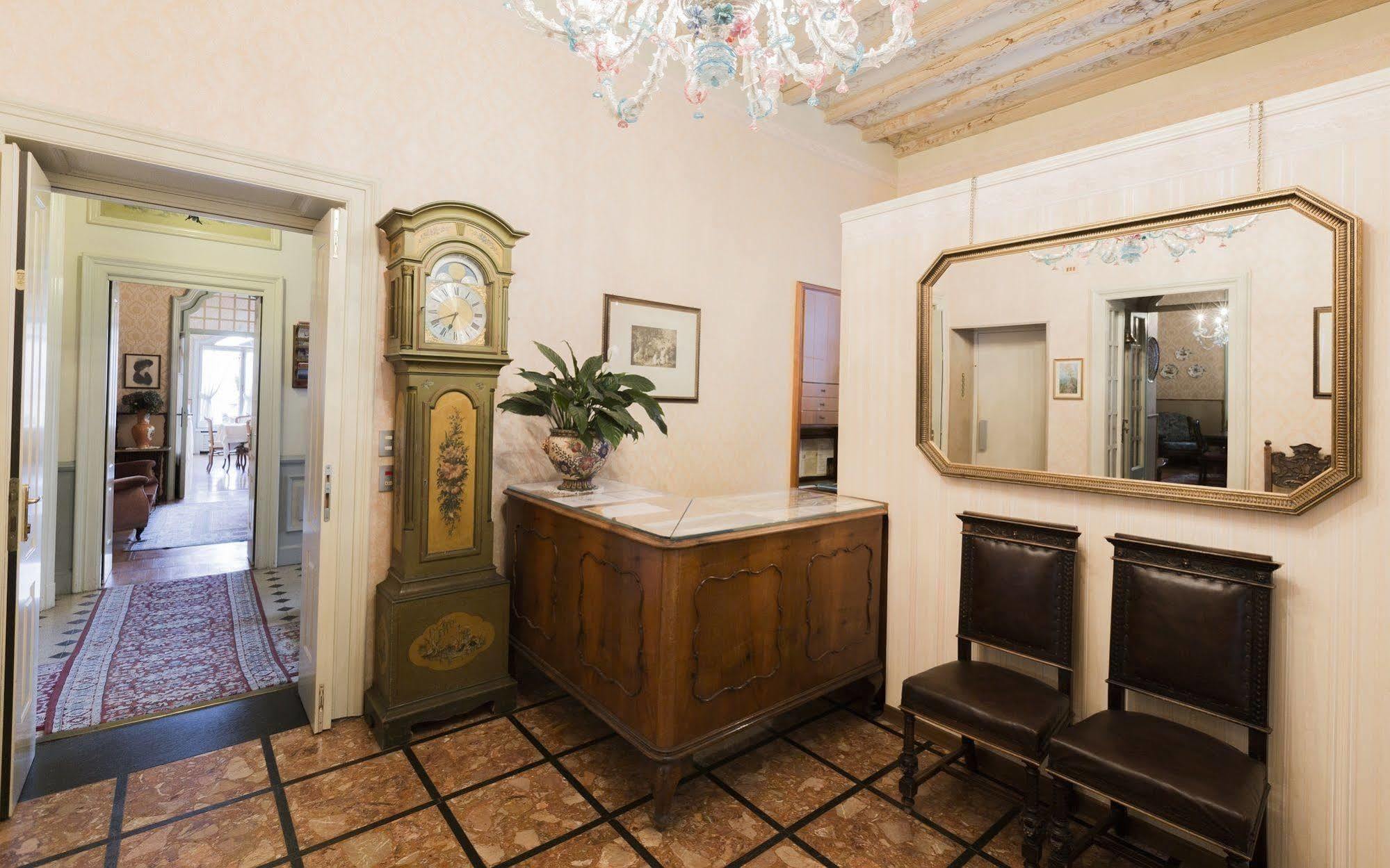 Du Parc Hotel Lake Maggiore Bagian luar foto